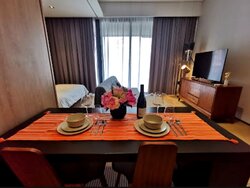 OUE Twin Peaks (D9), Condominium #456176391